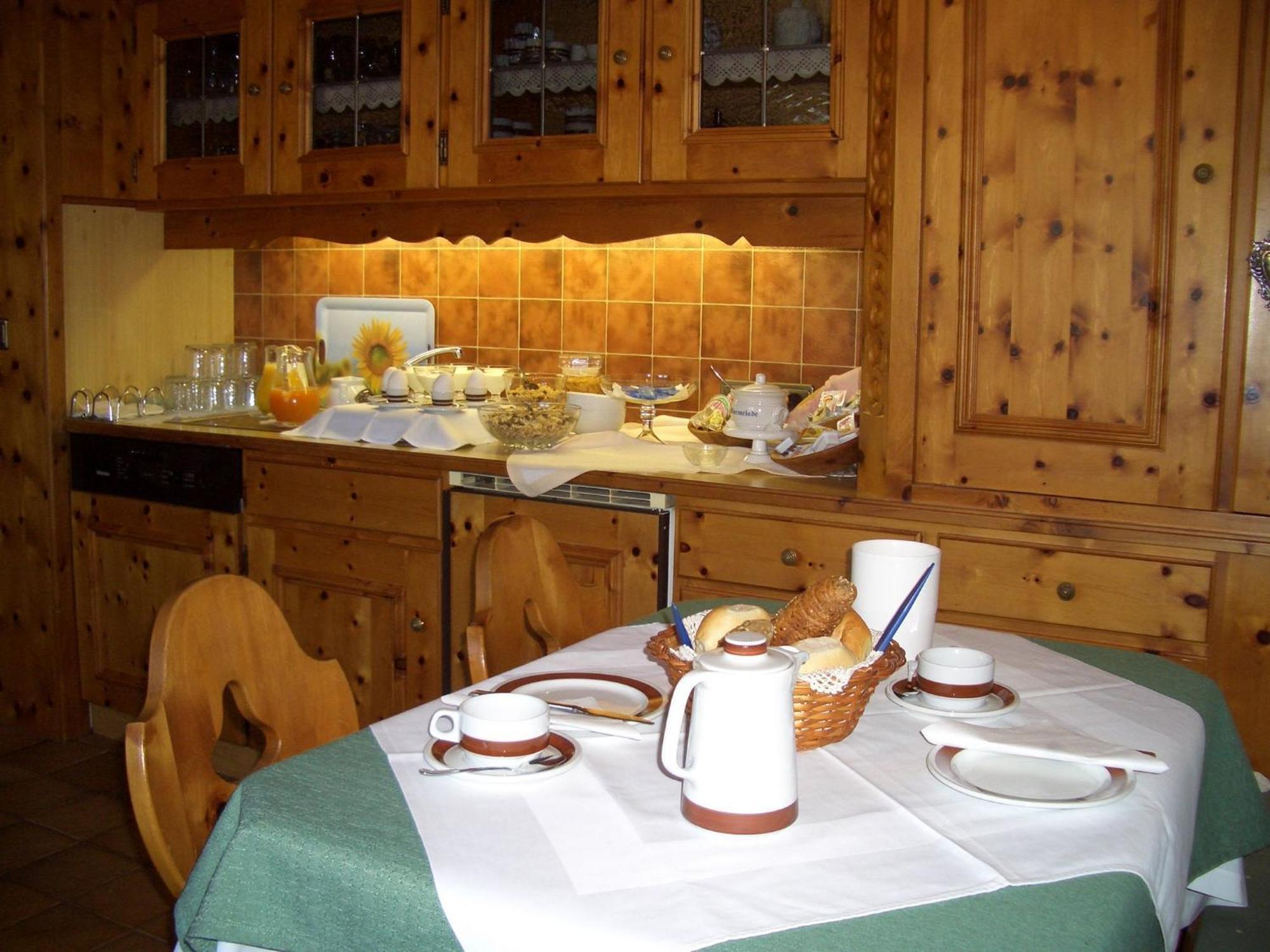 Gaestehaus Burgi Fügen Exteriér fotografie